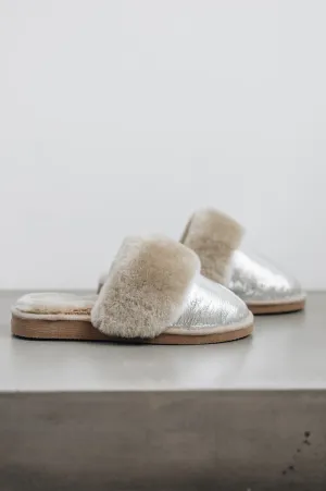 Women's Sheepskin Slip-on Slippers | VERONICA  (EDIT)